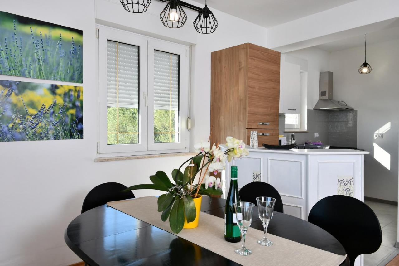 Apartments Novotny Banjol Luaran gambar